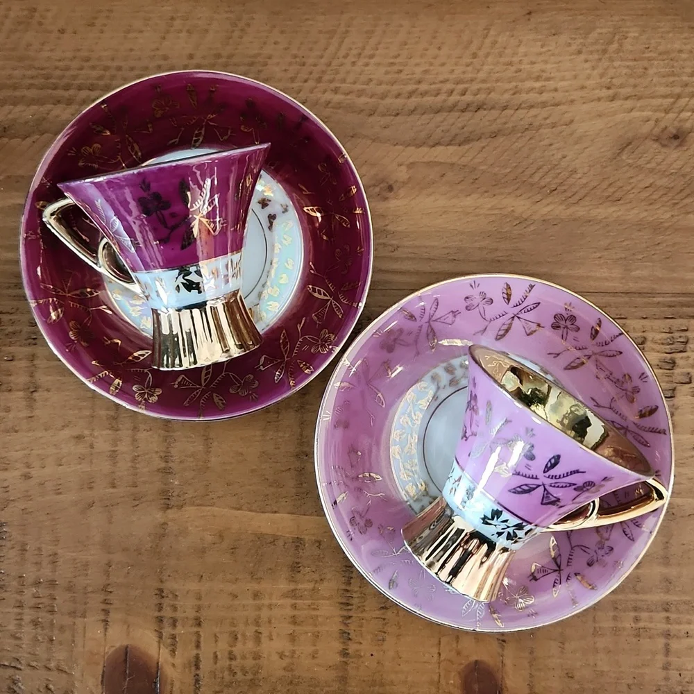 Vintage demitasse lusterware tea & saucer set - Picture 4 of 8